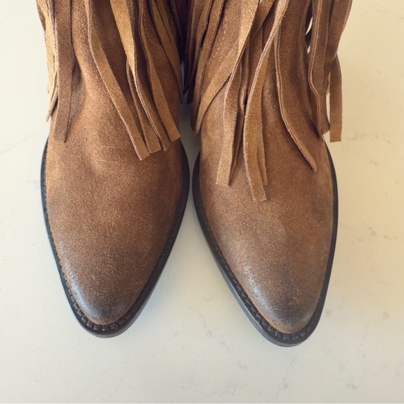 Sundance suede Made in Italy Fringe boots in Camel Size: 38EU/ 8US - Picture 4 of 7